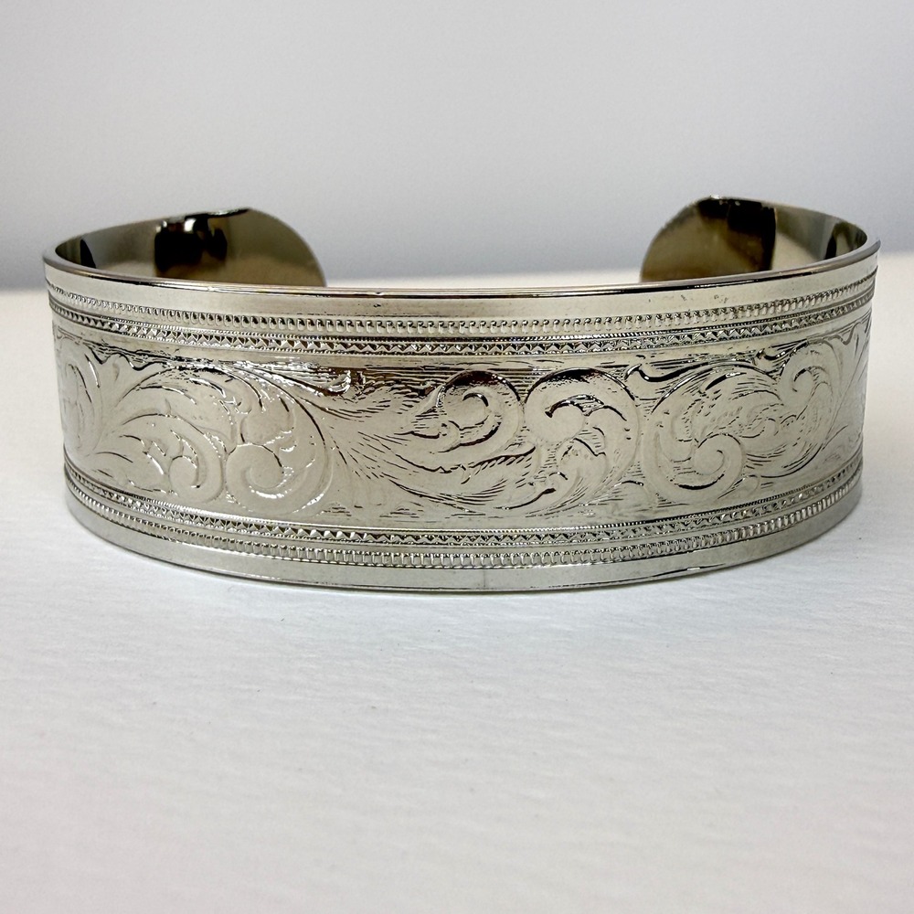 Western Scroll Engraved Cuff Bracelet Boho Southwestern Style Silver Tone